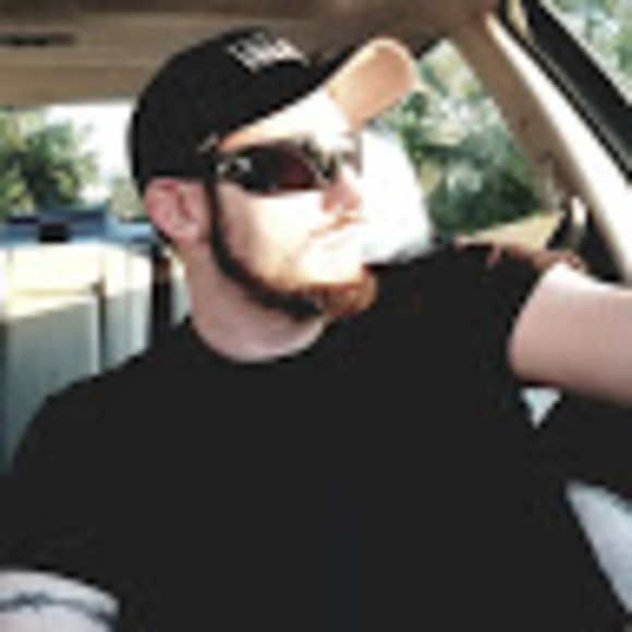 Meet your Posher, Kyle - Picture 1 of 1